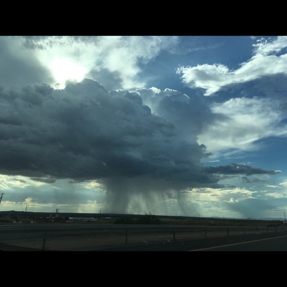 Welcome to my closet! Bienvenid@s a mi closet! - Picture 1 of 1